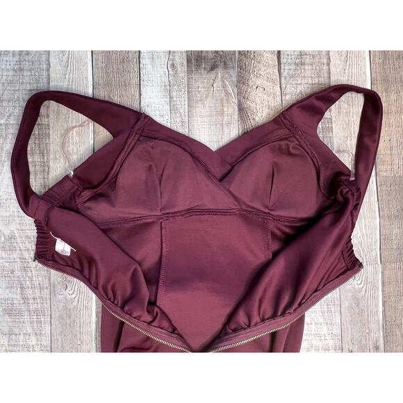 Emerald Sunday Sleeveless Evening Brides Maid Sleeveless Long Dress MEDIUM Slit - Picture 11 of 14